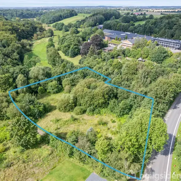 Helårsgrund på Almind Hule 13, 6051 Almind