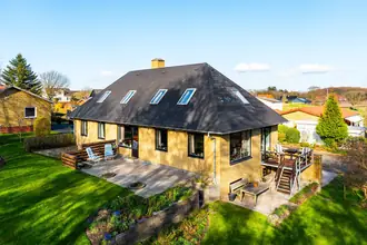 Villa på Ørslevklostervej 170, Hald, 7840 Højslev