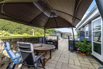 Fritidshus på Allikevej 18, Esby, 8420 Knebel