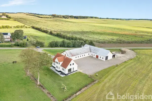 Landejendom på Stubberupvej 38, 9520 Skørping
