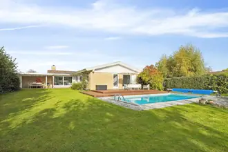 Villa på Finnjollevej 40, 4040 Jyllinge