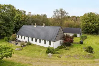 Landejendom på Grovevej 35, Grove, 7540 Haderup