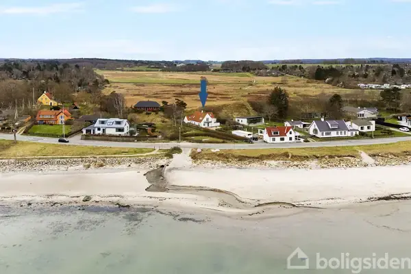 Villa på Villingebæk Strandvej 591B, 3120 Dronningmølle