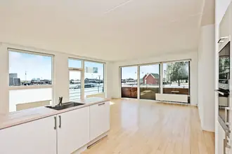 Ejerlejlighed på Kenny Drews Vej 101, th., 2450 København SV