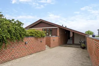 Villa på Lundhøjvej 16, 9800 Hjørring