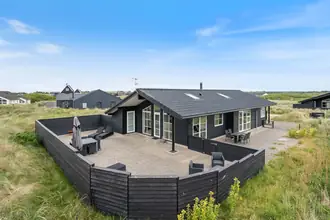 Fritidshus på Holdvej 5, Søndervig, 6950 Ringkøbing