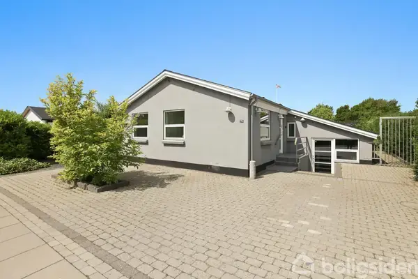 Villa på Bredkær Tværvej 75, 8250 Egå