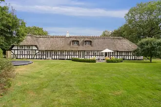 Landejendom på Fangel Bygade 2, Fangel, 5260 Odense S