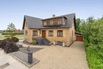 Villa på Rønne Alle 8, 7451 Sunds