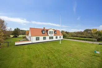 Landejendom på Sønderskovvej 170, 9370 Hals