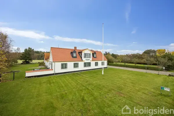 Landejendom på Sønderskovvej 170, 9370 Hals