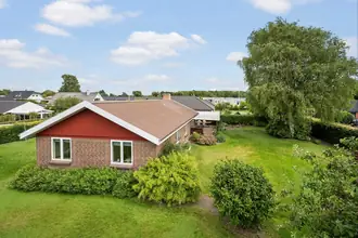 Villa på Kong Knuds Vej 2, Thorning, 8620 Kjellerup