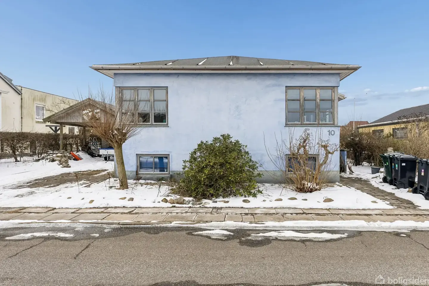 Hus sælges til nedrivning - 705 kvm. byggegrund i populært område i Tved