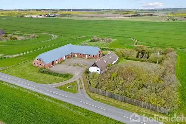 Villa på Transvej 81, 7620 Lemvig