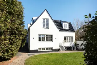 Villa på Krøyersvej 28, 2930 Klampenborg