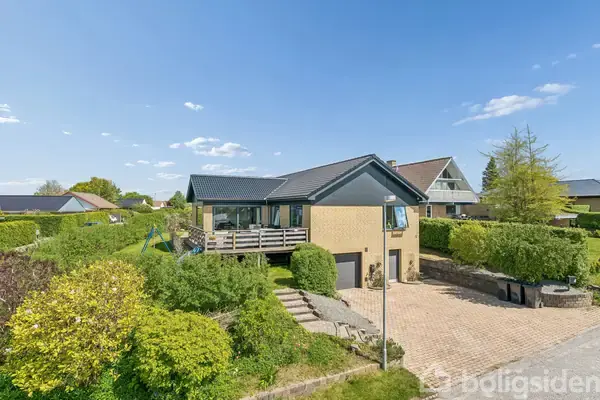 Villa på Kornblomstvej 1, 8381 Tilst
