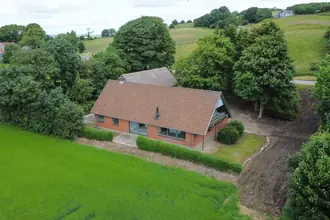 Villa på Bjerrevej 310, Bjerre, 8783 Hornsyld