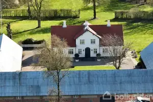 Landejendom på Frederikslystvej 47, 8723 Løsning