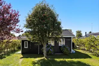 Fritidshus på Hybenvej 16, Tørresø Strand, 5450 Otterup