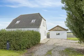 Villa på Majbøllevej 101, Hjelm, 4990 Sakskøbing