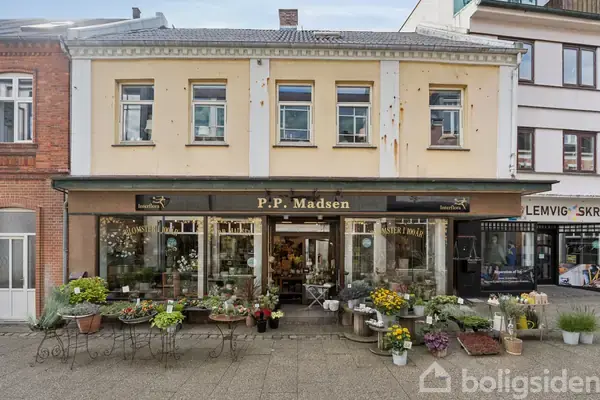 Villa på Østergade 6, 7620 Lemvig