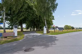 Landejendom på Egebjergvej 6, 4720 Præstø
