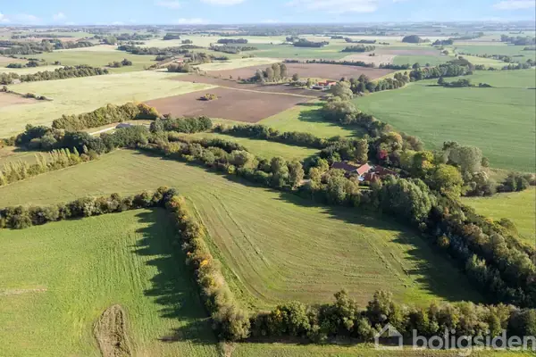 Landejendom på Bonderupvej 99, 4350 Ugerløse