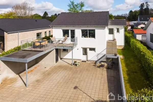 Villa på Gyvelvej 7, 7323 Give
