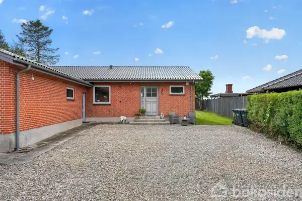 Villa på Holbækvej 29, 4370 Store Merløse