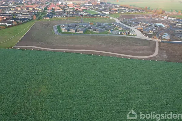 Helårsgrund på Melspjældet 16, 4070 Kirke Hyllinge