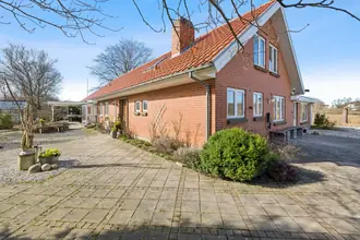 Landejendom på Foldbjergvej 3, Sparkær, 8800 Viborg