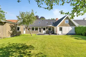 Villa på Storegade 25, 8990 Fårup