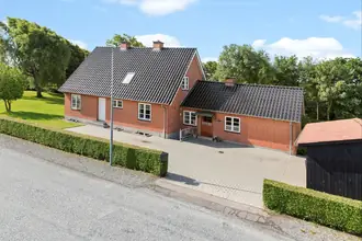 Villa på Ginnerupvej 1, Krejbjerg, 7860 Spøttrup