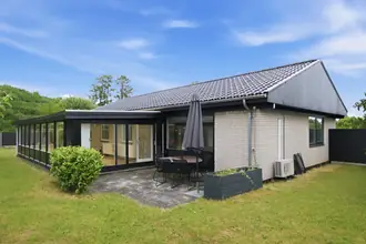 Villa på Valmuemarken 4, 2680 Solrød Strand