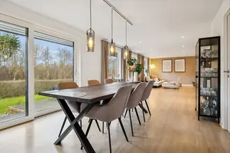 Villa på Trige Møllevej 100, 8380 Trige