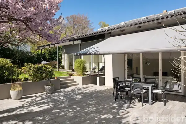 Villa på Dyrehavevej 18, 2930 Klampenborg