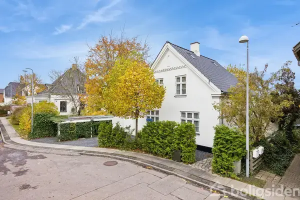 Villa på Korsvej 10, 4600 Køge