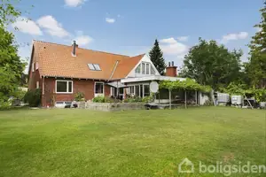 Villa på Suhrs Alle 10, 3520 Farum