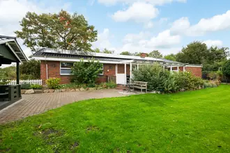 Villa på Porshusvej 3, Farre, 7323 Give