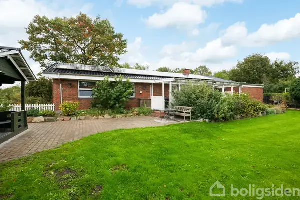 Villa på Porshusvej 3, 7323 Give