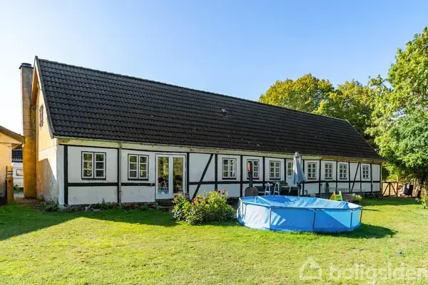 Villa på Ballevej 12, 4735 Mern