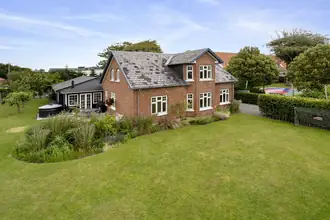 Villa på Kirkevej 2, Rindum, 6950 Ringkøbing
