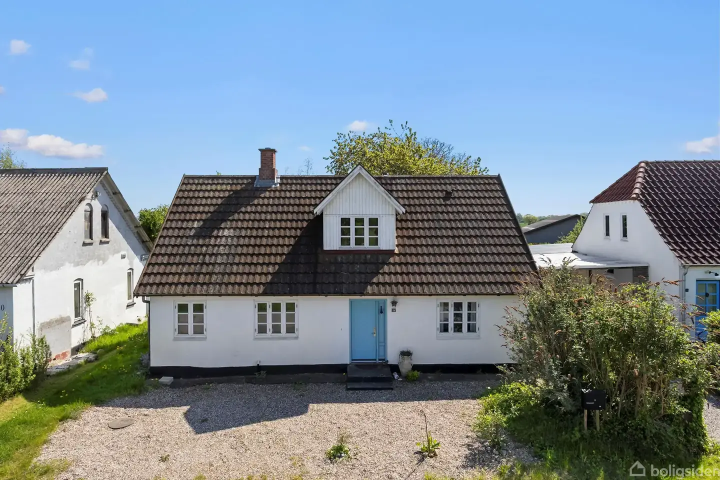 Charmerende landlig helårs-/fritidsbolig