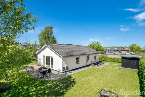 Villa på Hjelmsvej 8, 6600 Vejen