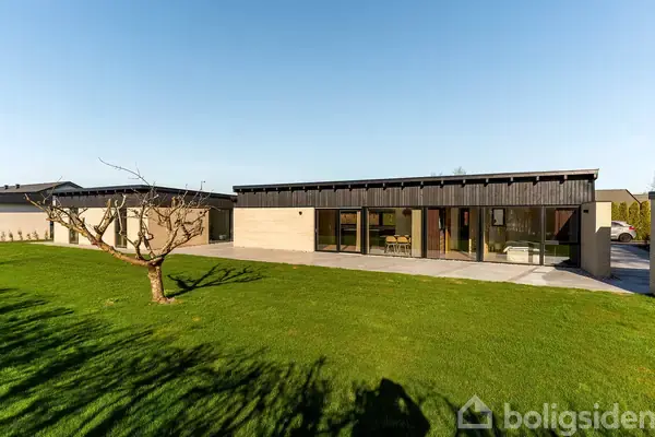 Villa på Skaarups Allé 5, 8381 Tilst