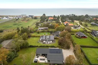 Fritidshus på Strandskadevej 16, Fjellerup Strand, 8585 Glesborg