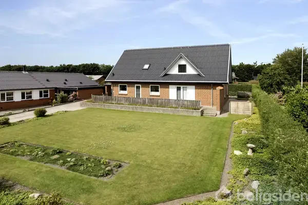Villa på Tjørne Alle 14, 7600 Struer