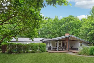 Fritidshus på P Due Jensens Vej 5, Fjellerup Strand, 8585 Glesborg