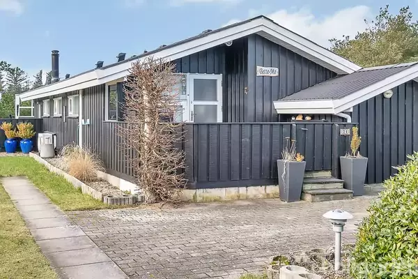 Fritidsbolig på Karinavej 24, 9480 Løkken