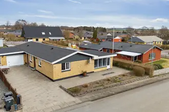 Villa på Bisgaardsvej 4, 9610 Nørager